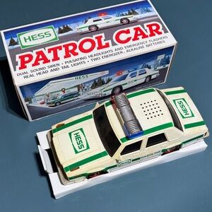 Hess 1993 Patrol Car Toy with Lights and Sounds - White and Green